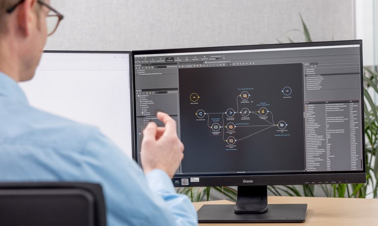 Engineer Uses MoBA Automation Engineer uses MoBA Automation for a parameter study on a Modelica model.